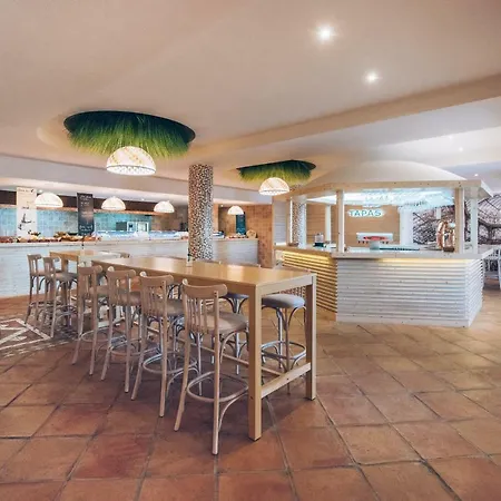 Iberostar Waves Playa Gaviotas