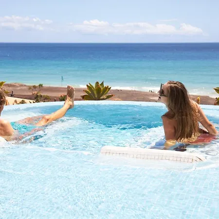 Hotell Iberostar Waves Playa Gaviotas