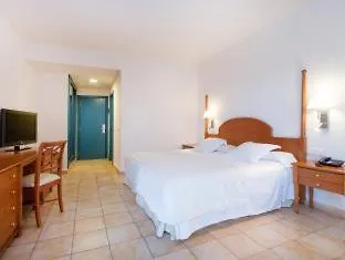 Iberostar Waves Playa Gaviotas