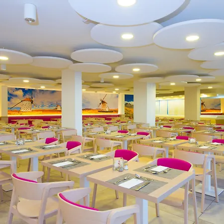 Iberostar Waves Playa Gaviotas モロ・デル・ハブレ