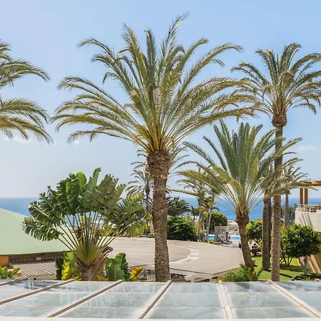 Iberostar Waves Playa Gaviotas Hotell 4*