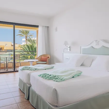 Iberostar Waves Playa Gaviotas 莫罗德哈布雷