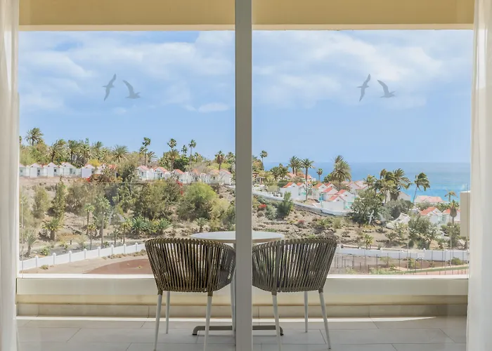 Iberostar Waves Playa Gaviotas 4*