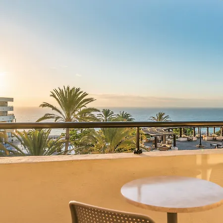 Iberostar Waves Playa Gaviotas 4*