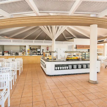 Iberostar Waves Playa Gaviotas 4*