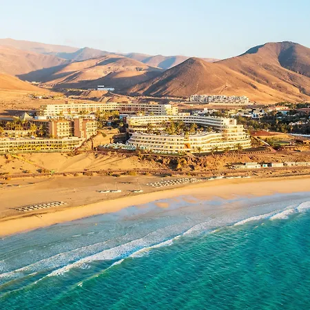 Iberostar Waves Playa Gaviotas מלון