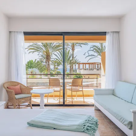 Iberostar Waves Playa Gaviotas 4* Morro Jable (Fuerteventura)