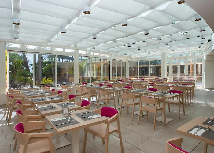 Iberostar Waves Playa Gaviotas מלון 4*