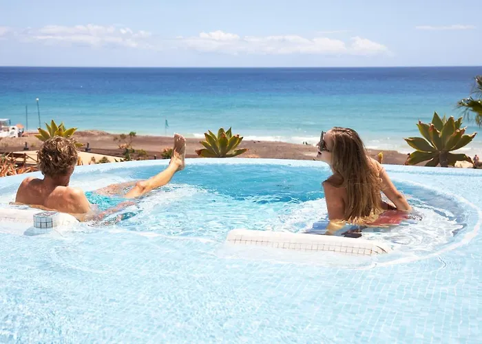 מלון Iberostar Waves Playa Gaviotas