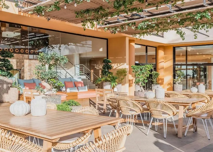 Iberostar Waves Playa Gaviotas 4*