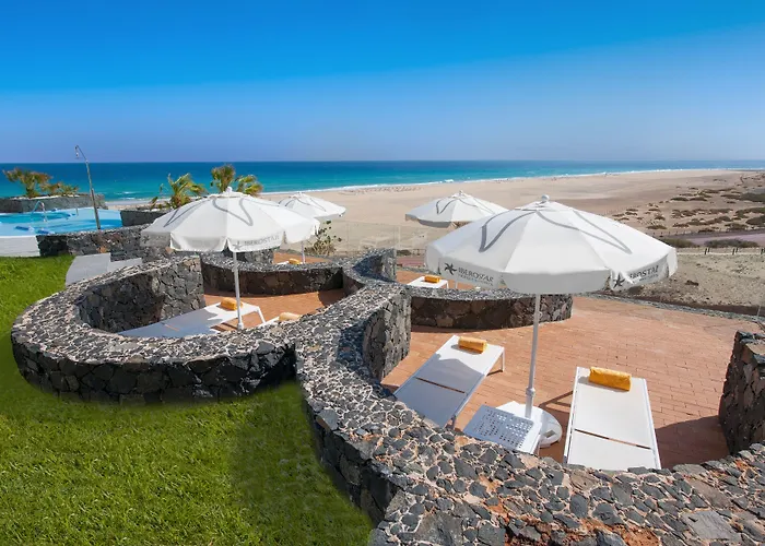 Iberostar Waves Playa Gaviotas מלון